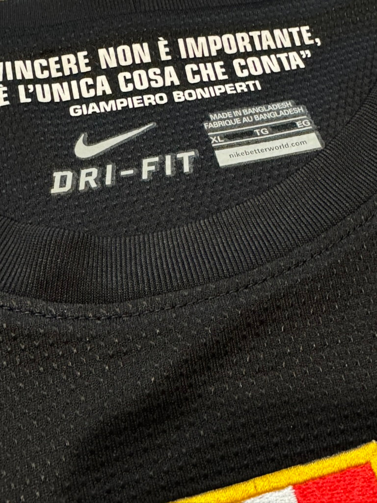 2012/13 Juventus Away Size XL Pirlo