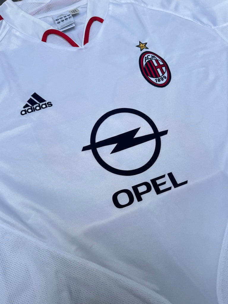 2004/05 AC Milan Away Size XL Kaka - close-up detail