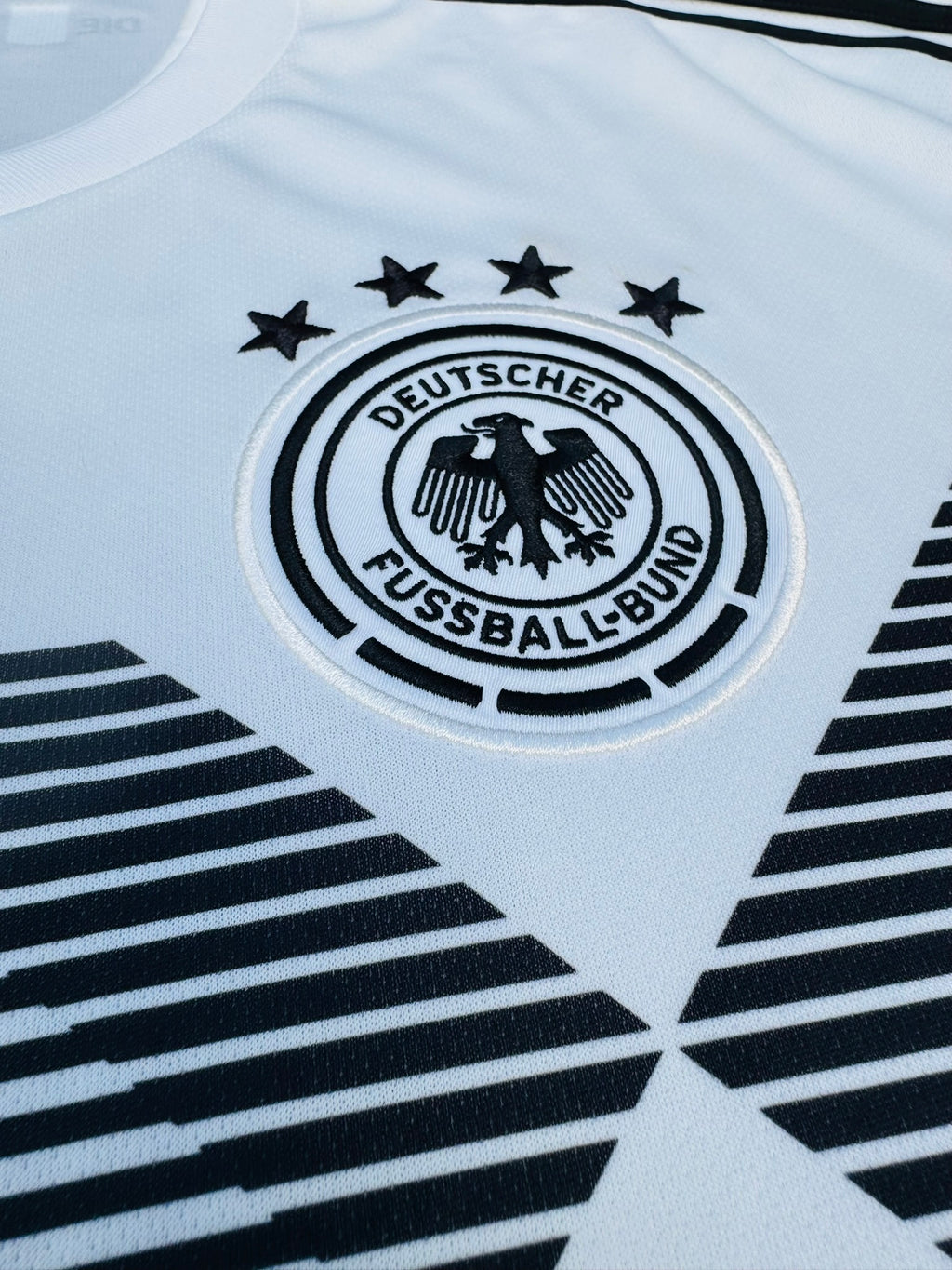 2018/19 Germany Home Size XL Ozil