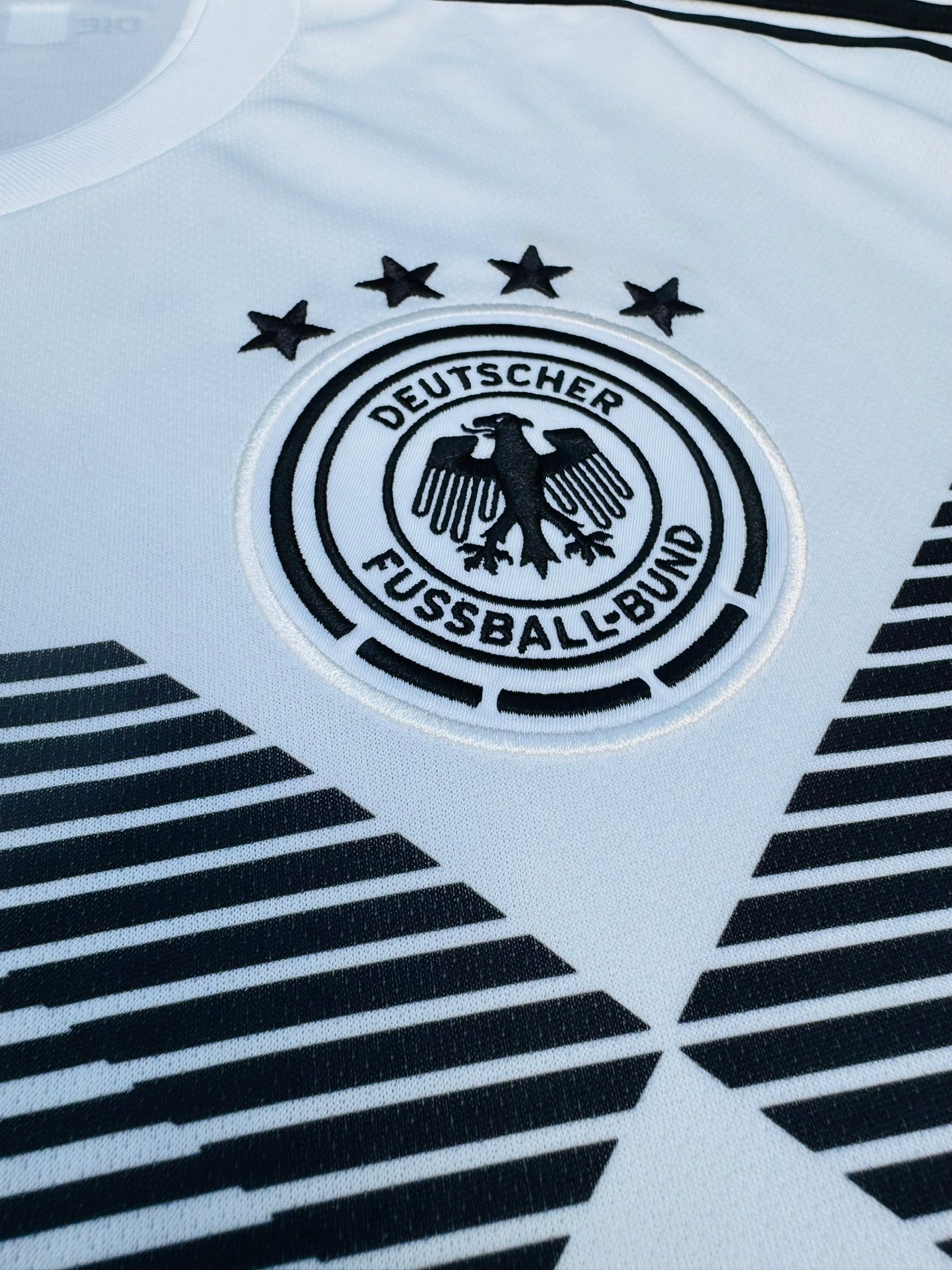 2018/19 Germany Home Size XL Ozil