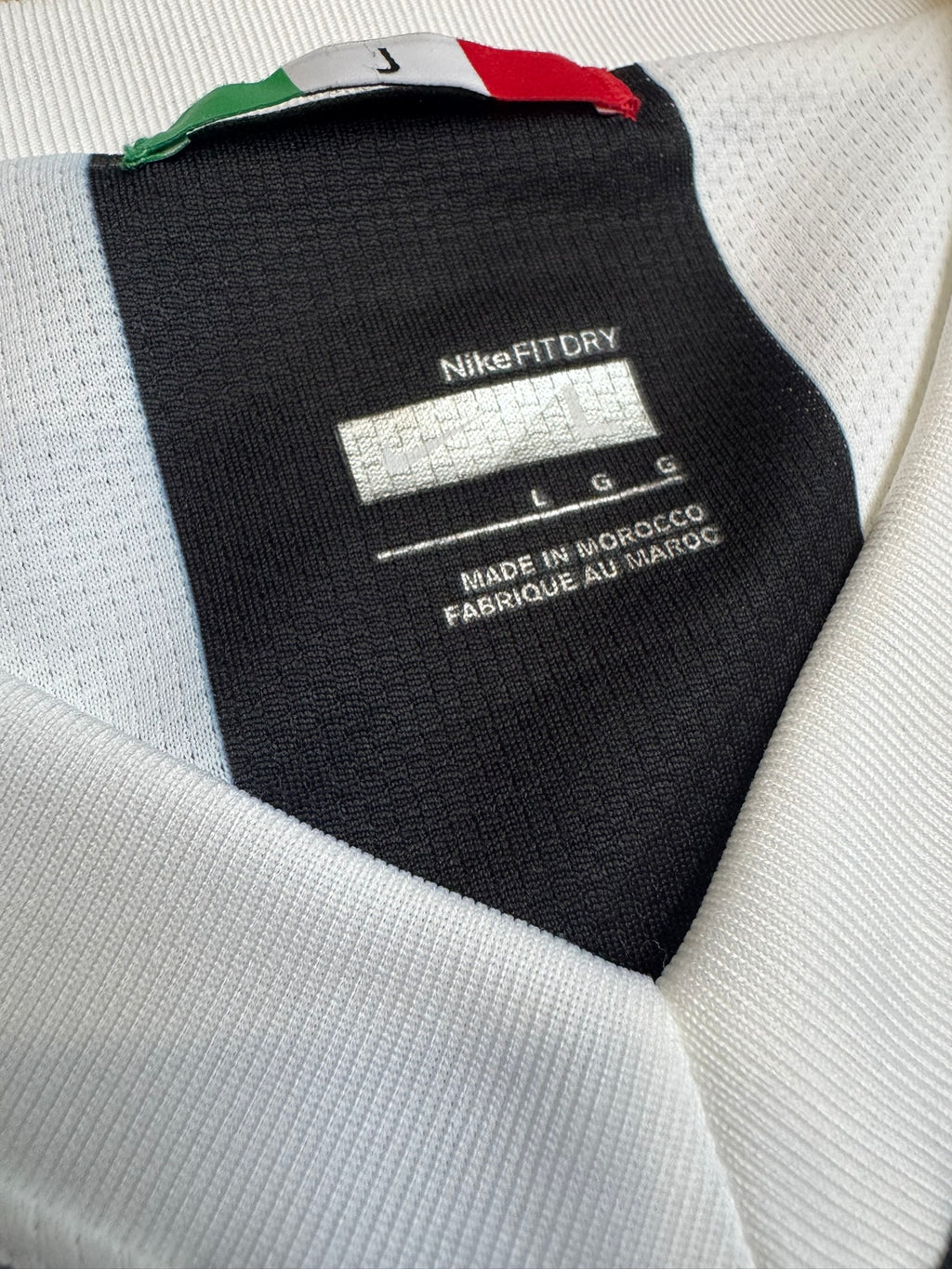 2009/10 Juventus Home Size L - additional view 5