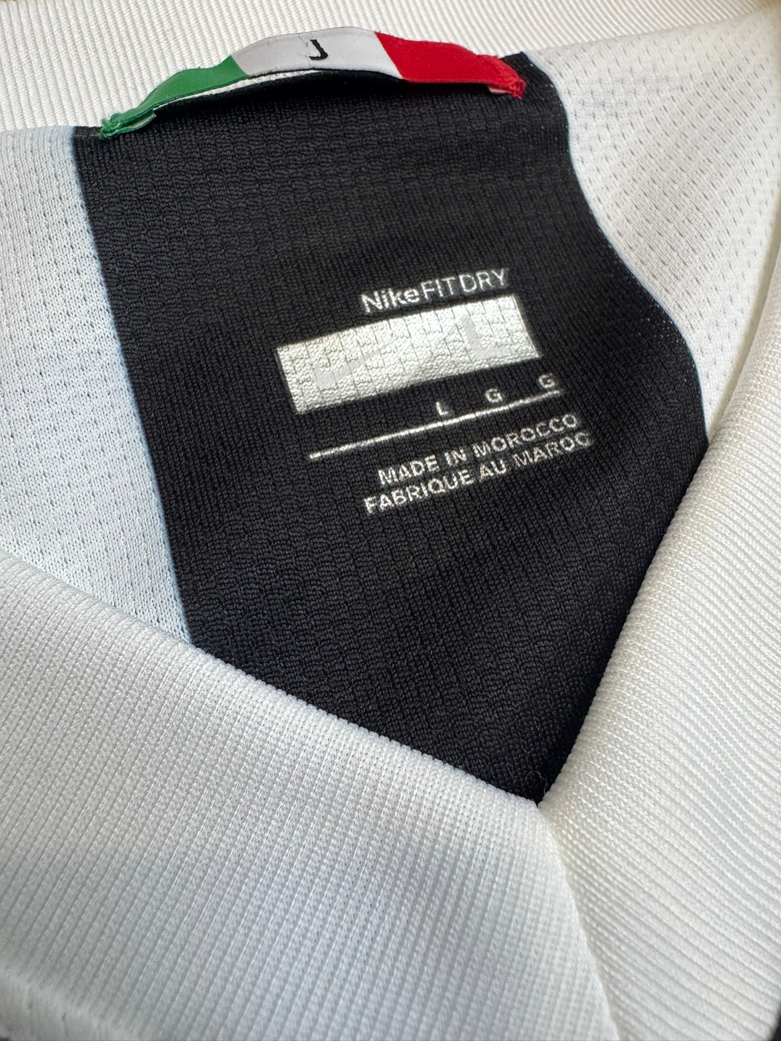 2009/10 Juventus Home Size L - additional view 5