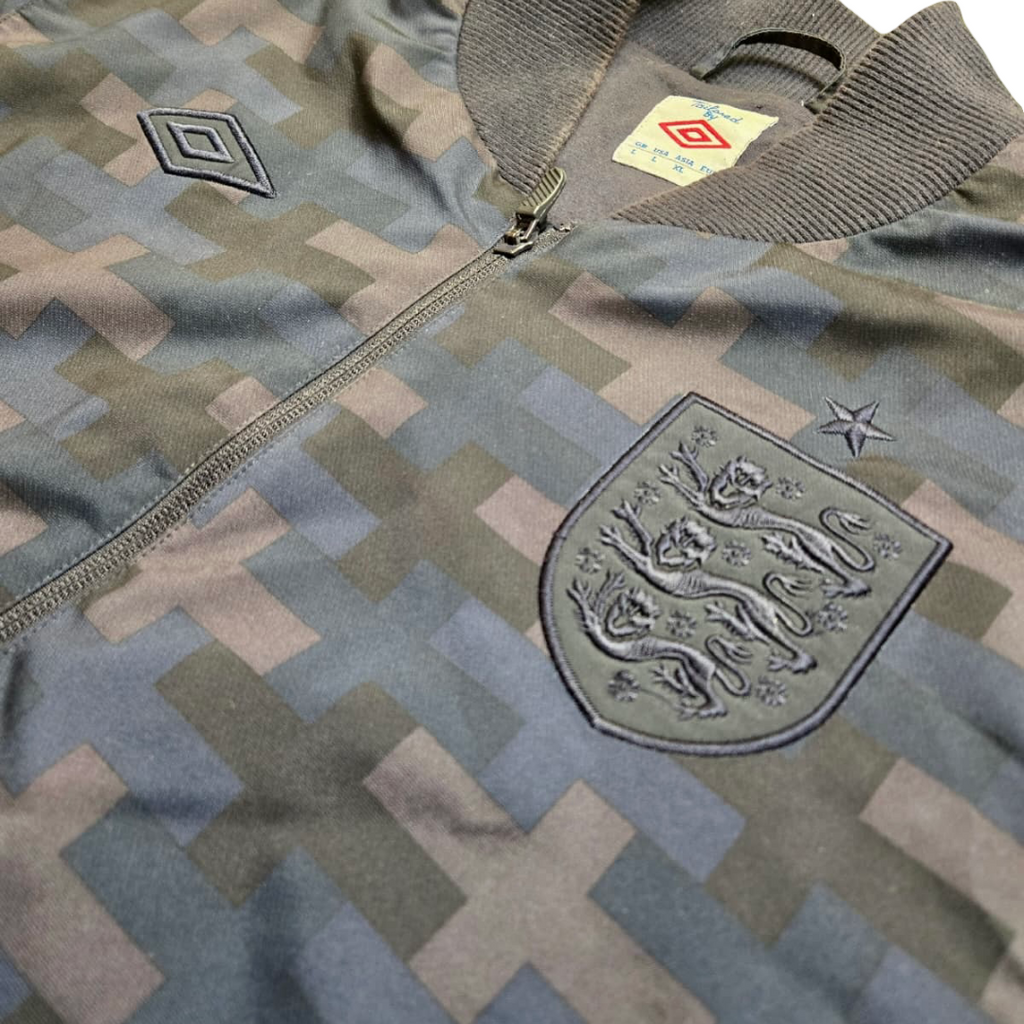 2012/13 England Bomber Jacket Size L - label detail