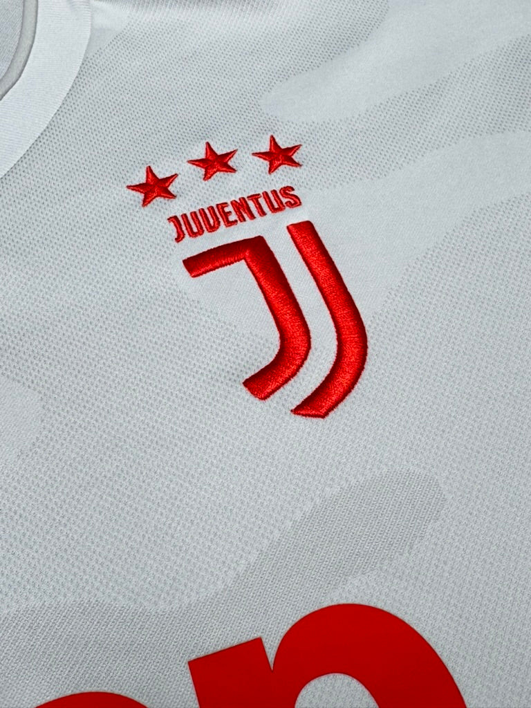 2019/20 Juventus Away Size L Ronaldo
