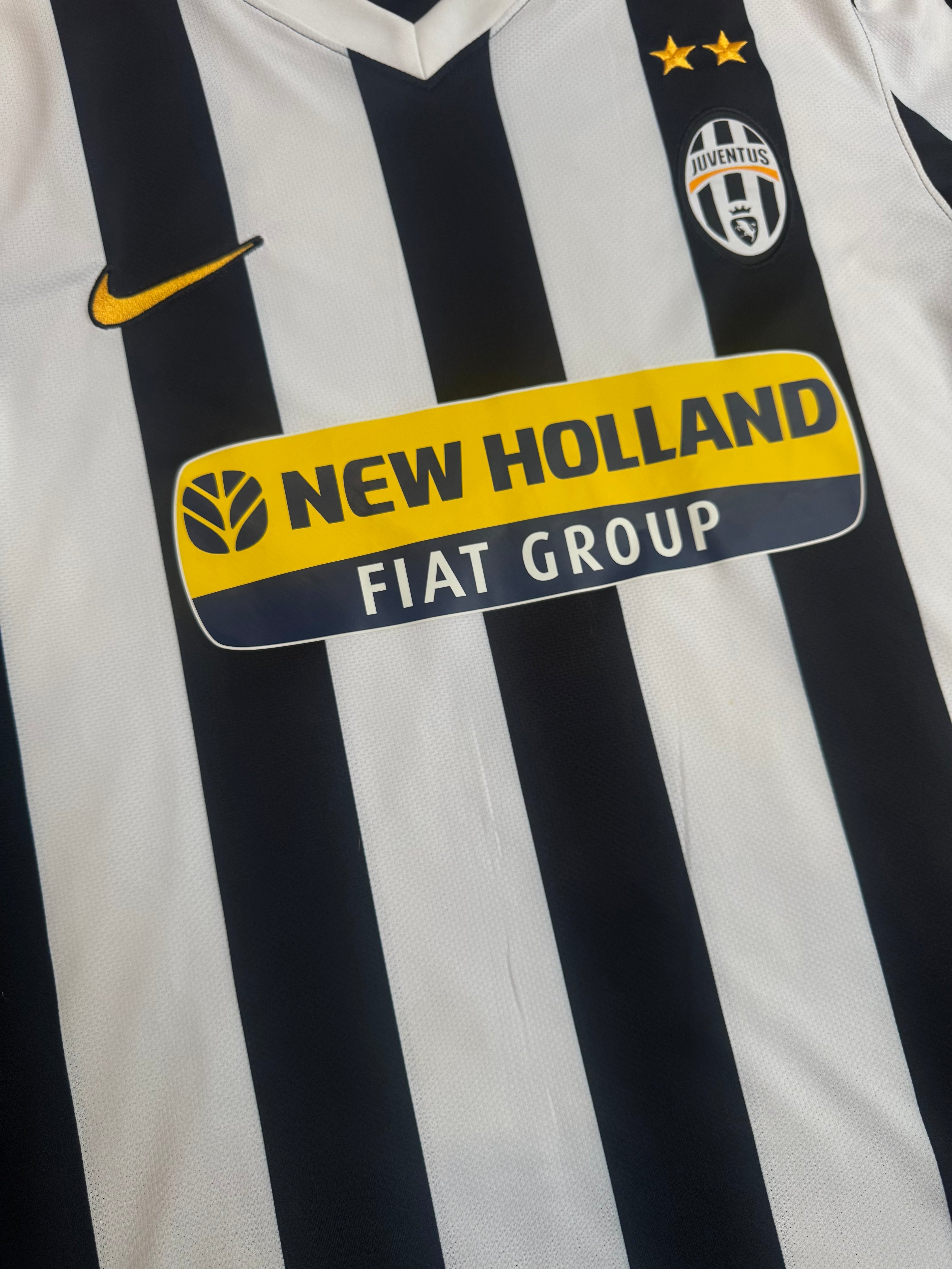 2009/10 Juventus Home Size L - close-up detail