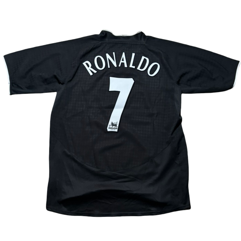 2004/05 Manchester United Away Size XL Ronaldo