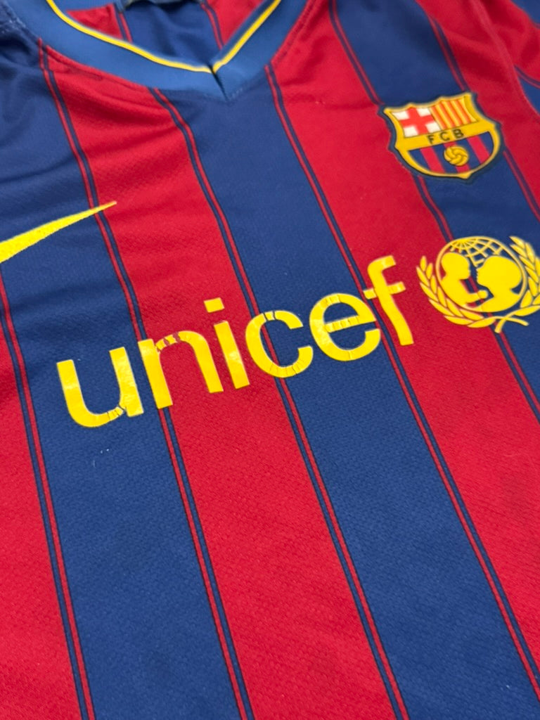 2009/10 FC Barcelona Home Size Youth M - close-up detail