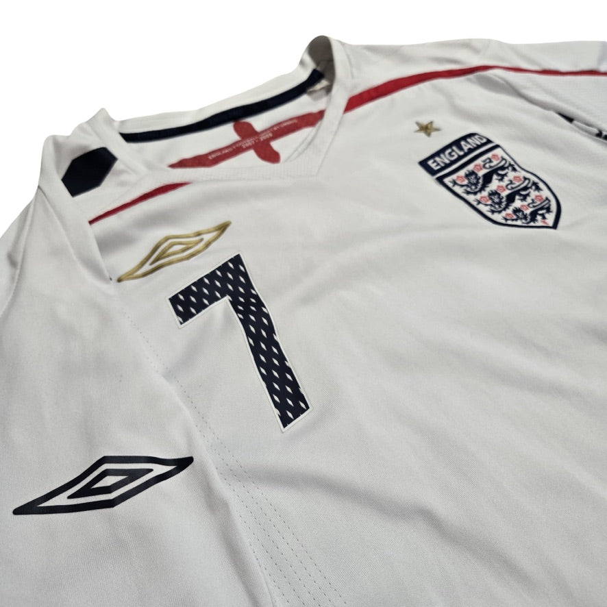 2008/10 England Home Size XL Beckham - close-up detail