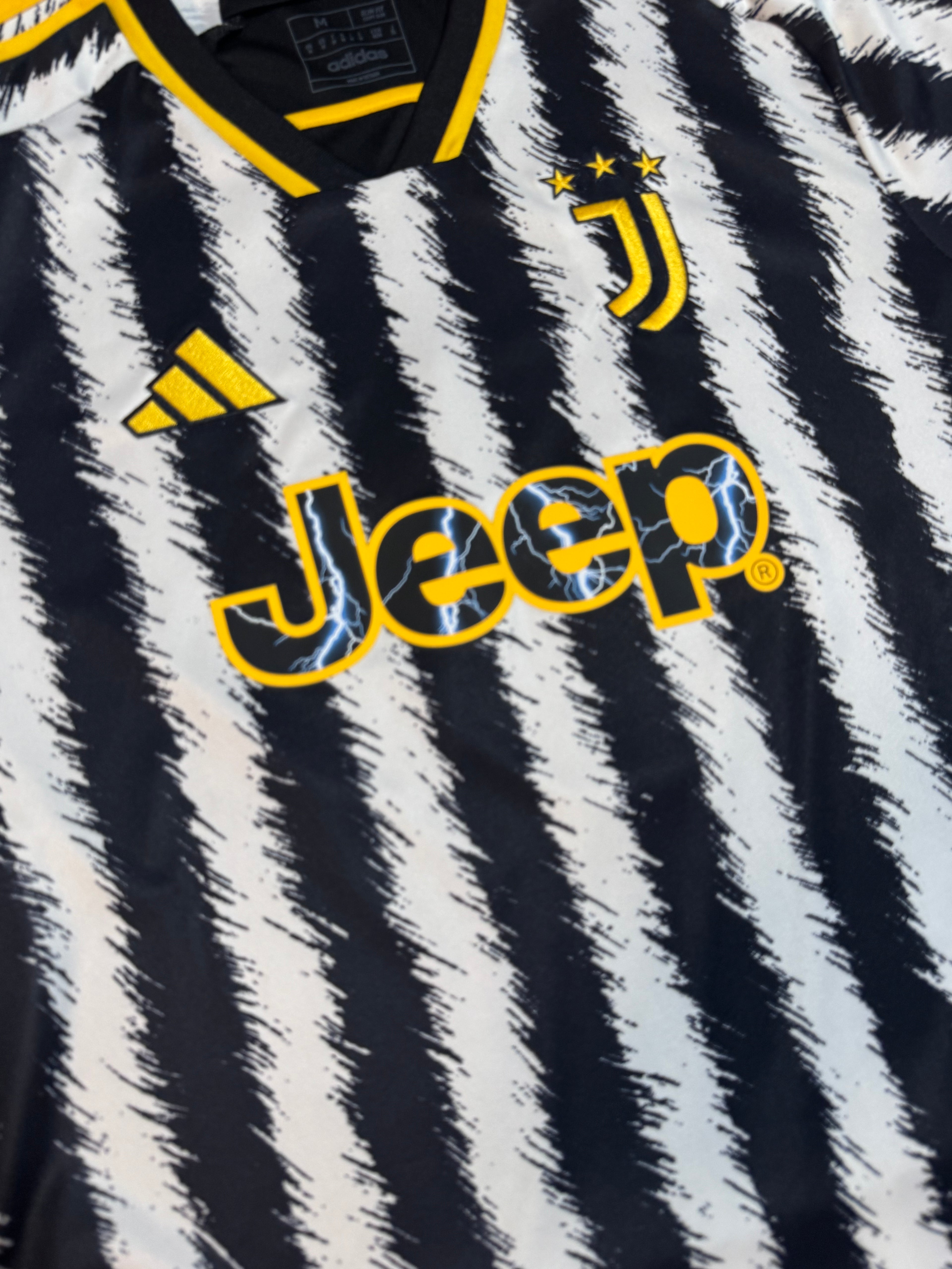 2023/24 Juventus Home Size M Chiesa