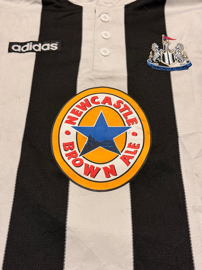 1995/97 Newcastle United Home Size S Shearer