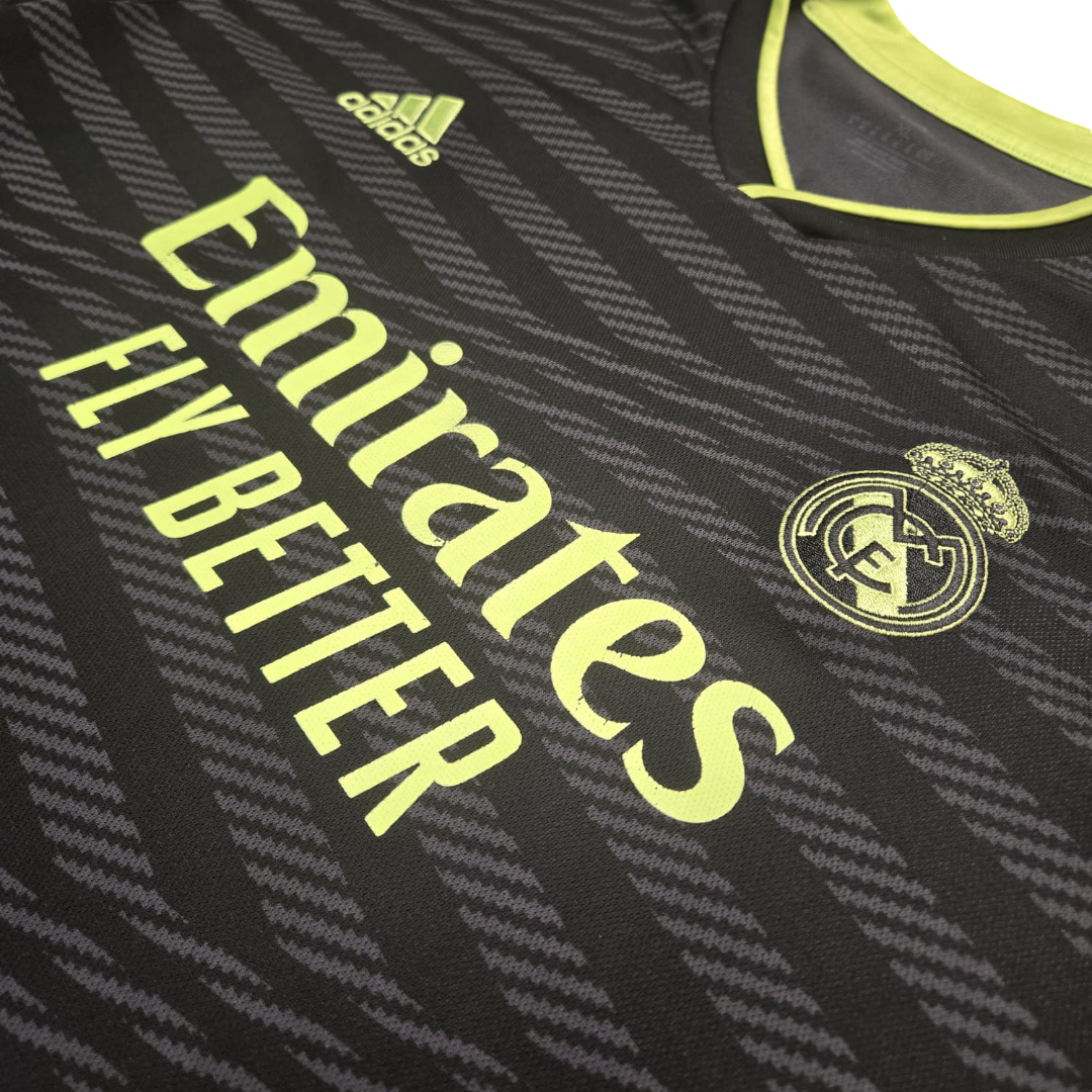 2022/23 Real Madrid Third Size XL Benzema - close-up detail