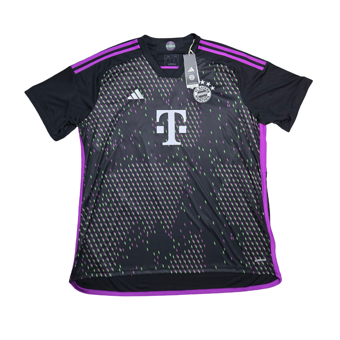 2023/24 Bayern Munich Away Size XXL Kane BNWT