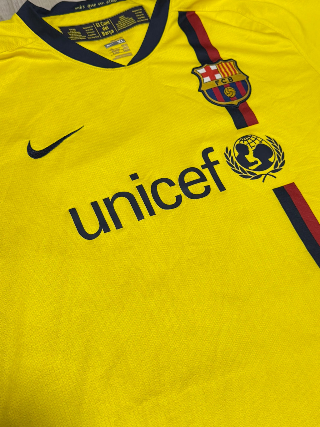 2008/10 FC Barcelona Away Size XL Pique