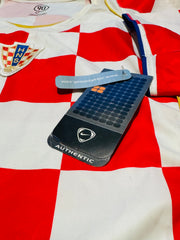 2004/06 Croatia Home Size L BNWT