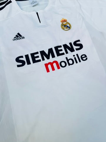 2003/04 Real Madrid Home Size XL Zidane - close-up detail