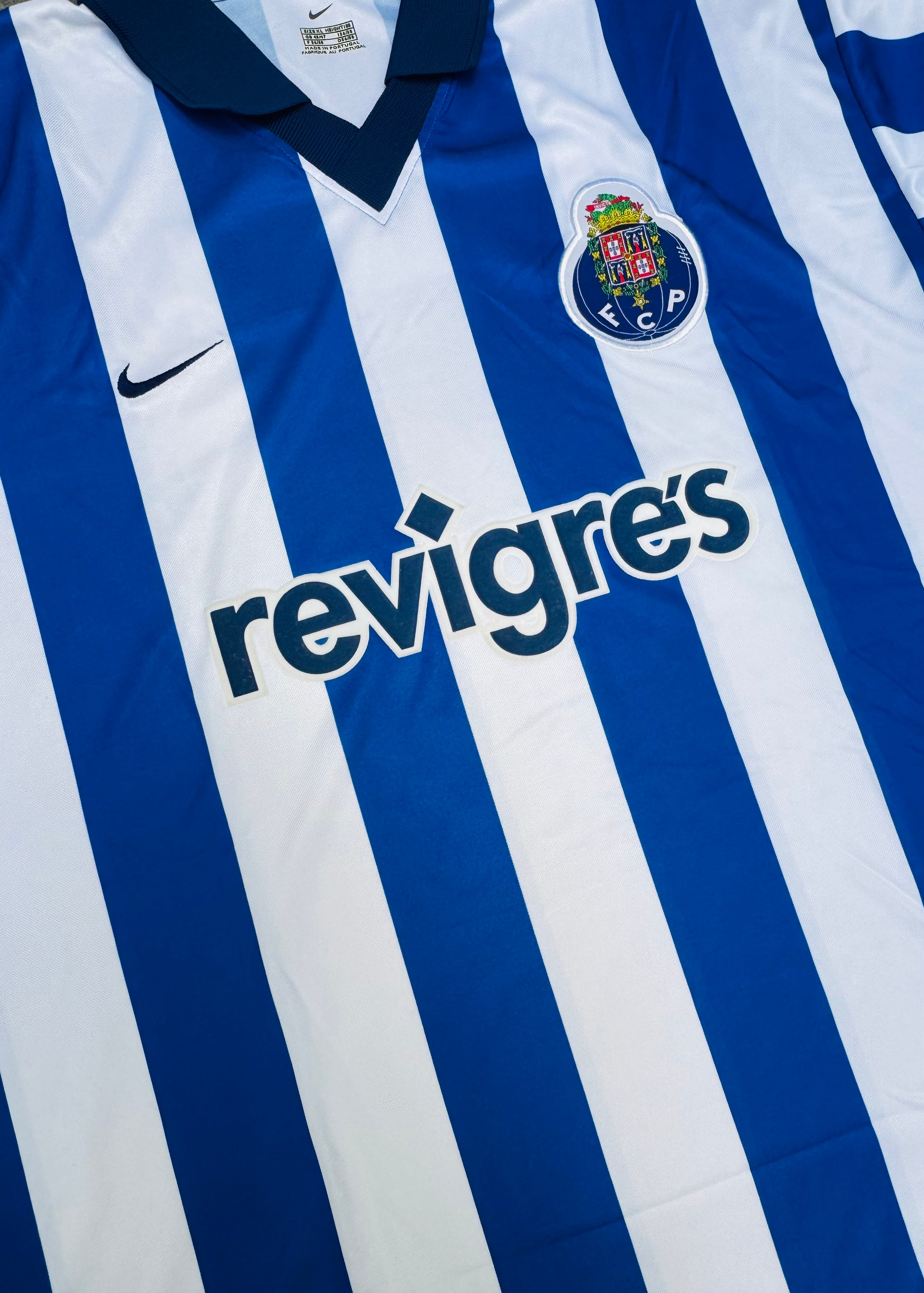 2002/03 FC Porto Home Size L - close-up detail