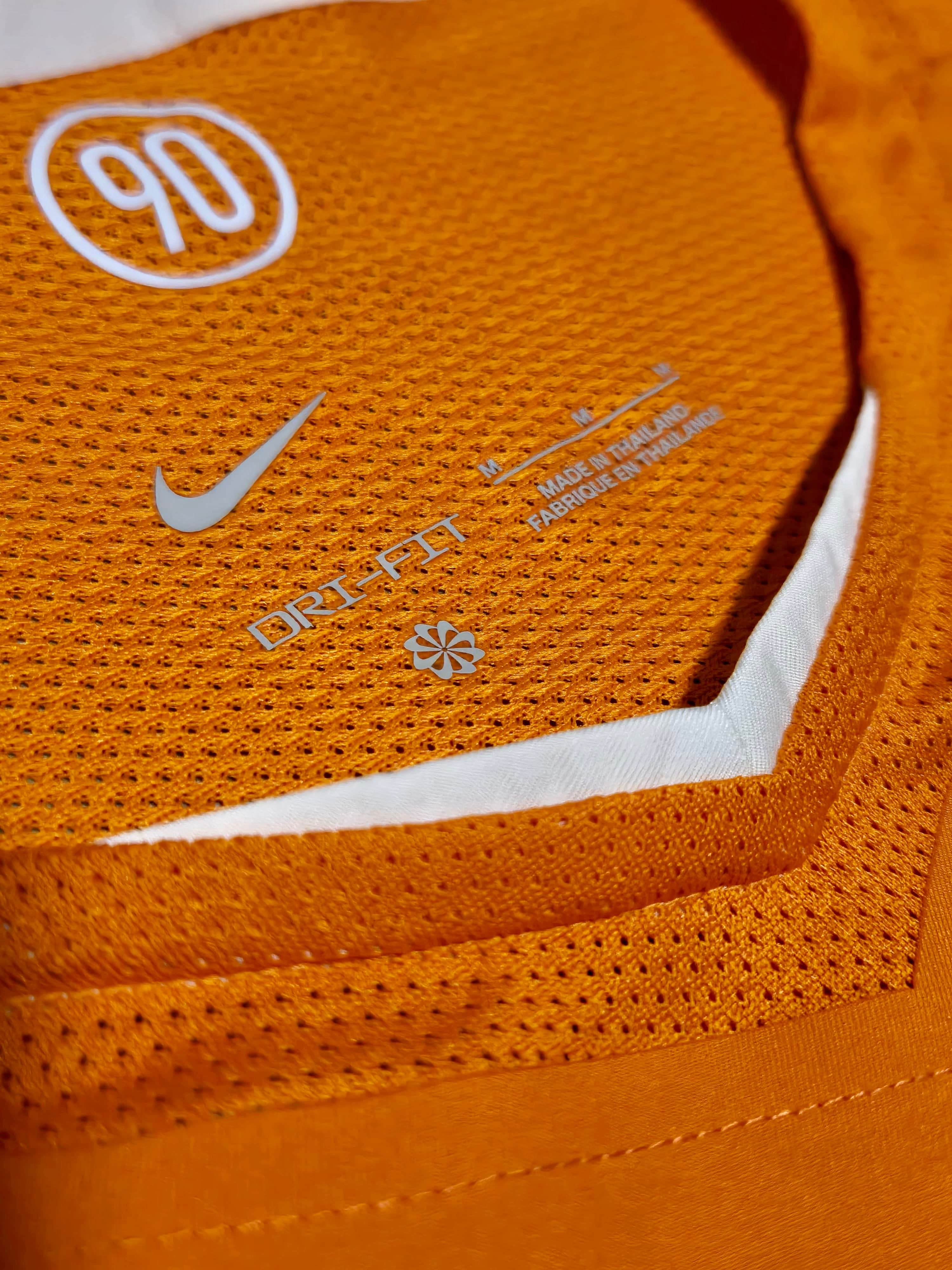 2004 Netherlands Home Reissue Size M BNWT
