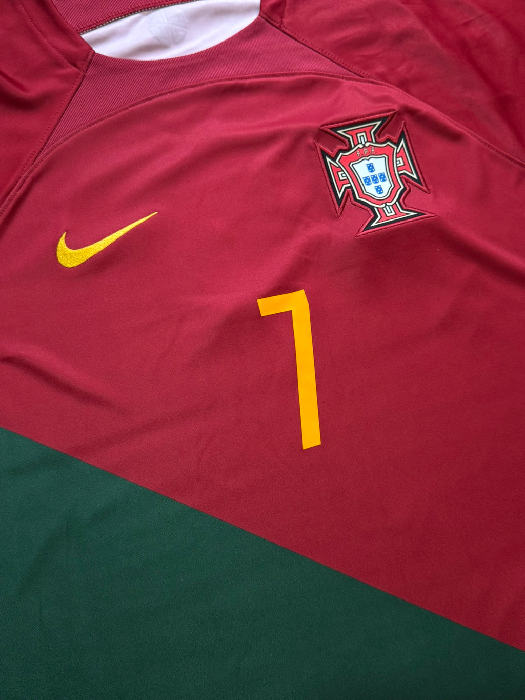 2022/23 Portugal Home Size L Ronaldo BNWT