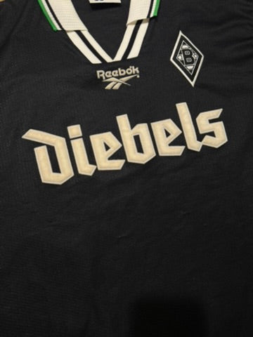 1996/97 Borussia Monchengladbach Away Size L - close-up detail