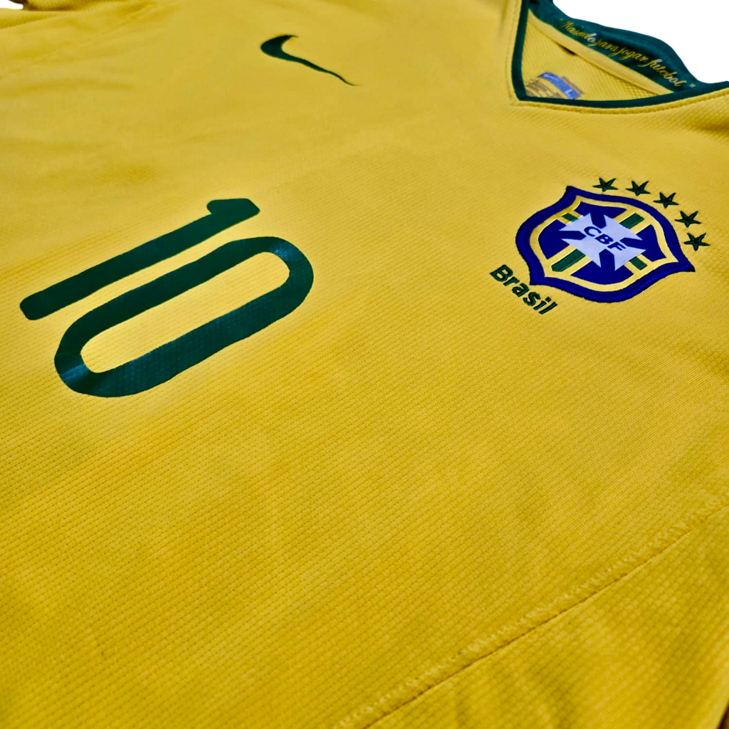2008/10 Brazil Home Size L Ronaldinho - label detail