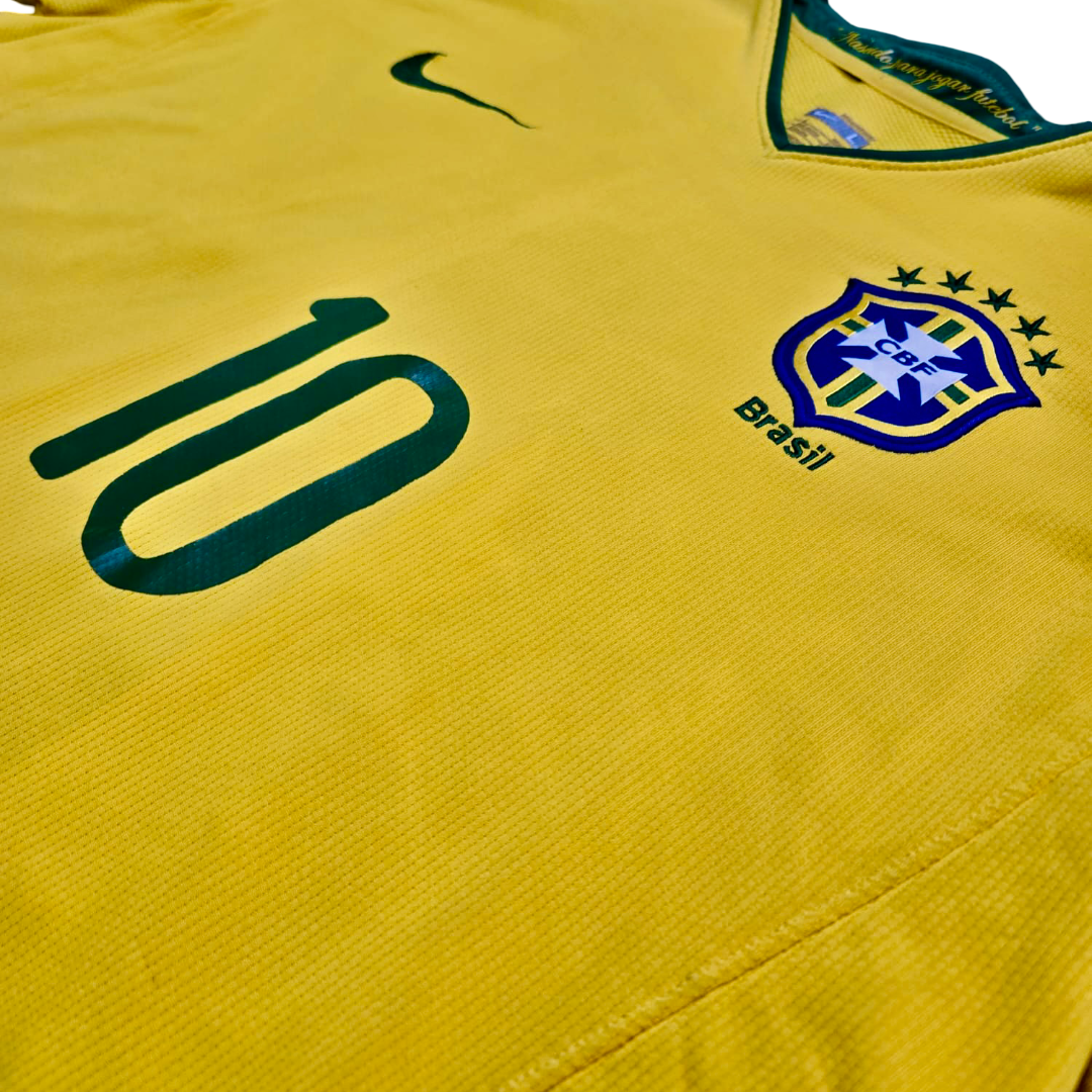 2008/10 Brazil Home Size L Ronaldinho - label detail