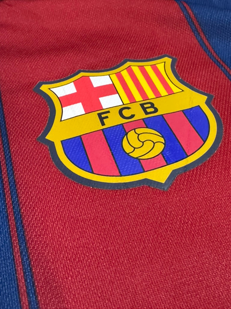 2003/04 FC Barcelona Home Size L Ronaldinho BNWT