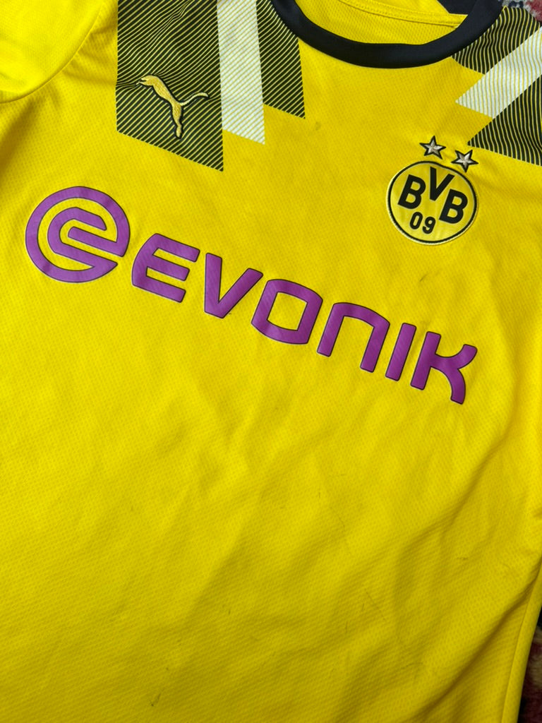 2022/23 Dortmund Home Size M Bellingham - close-up detail