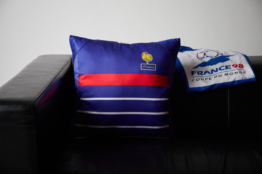 Upcycled Pillow: Zizou - back view