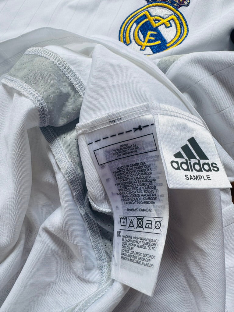 2021/22 Real Madrid Special Size M NWT