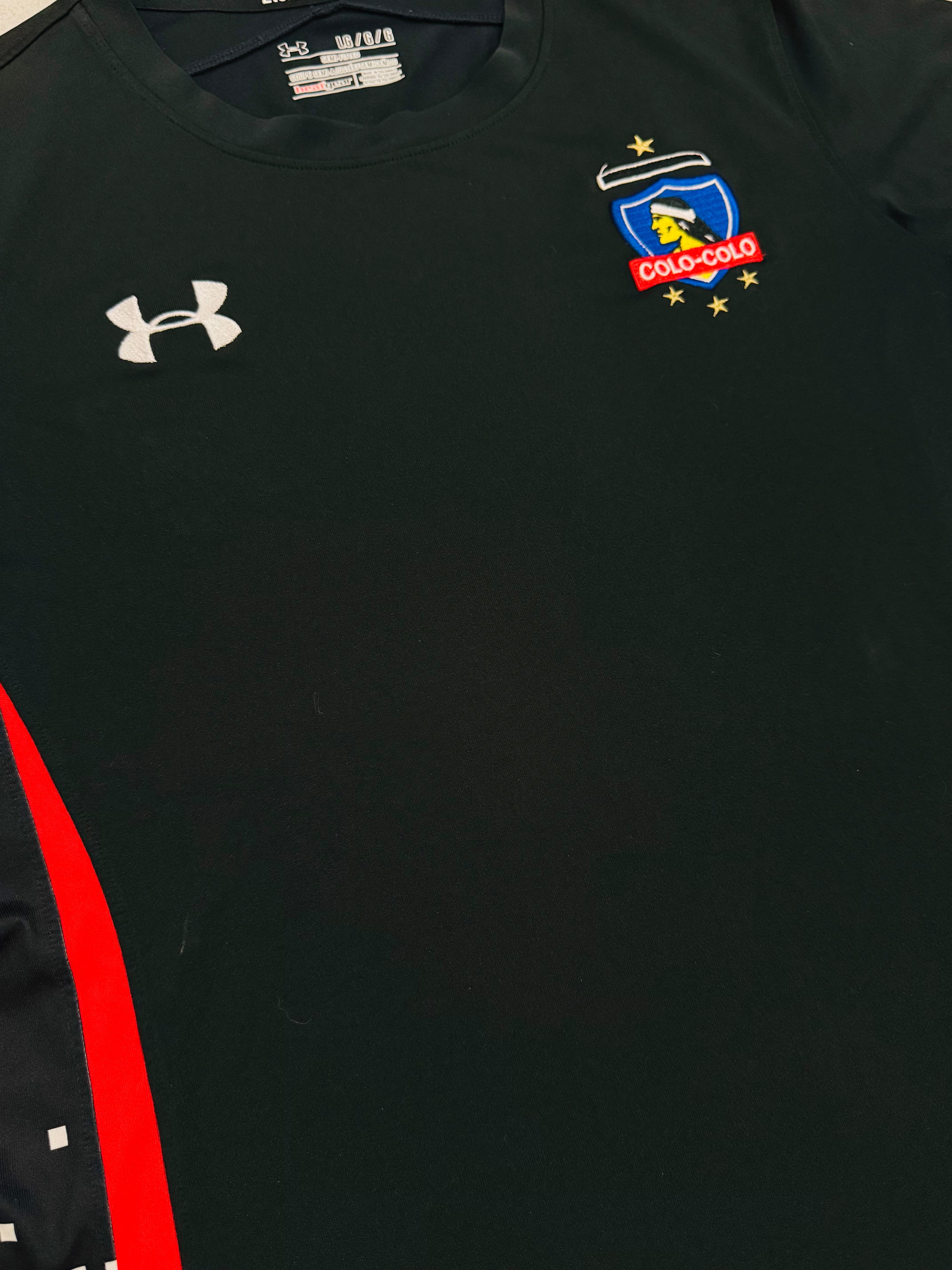 2015/16 Colo Colo Away Size Youth L - close-up detail