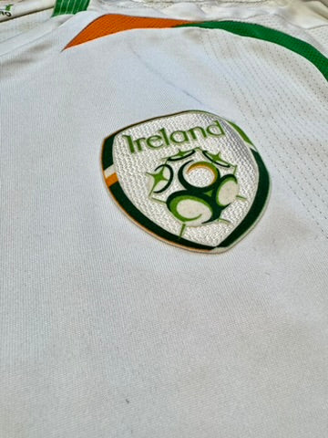 2008/10 Ireland Away Size XL R.Keane
