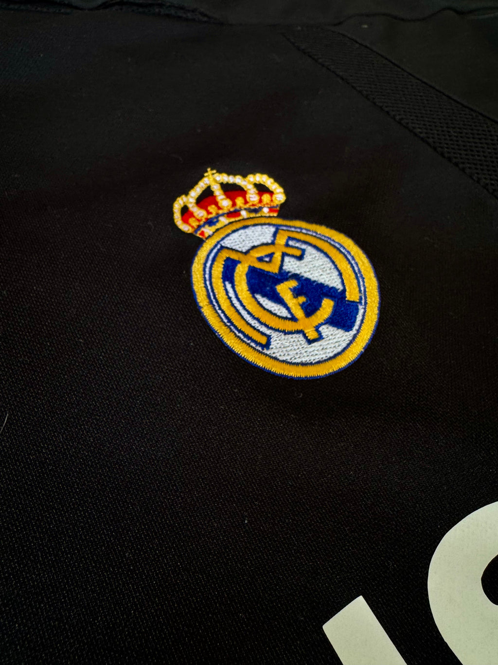 2004/05 Real Madrid Away Size XL Zidane - label detail