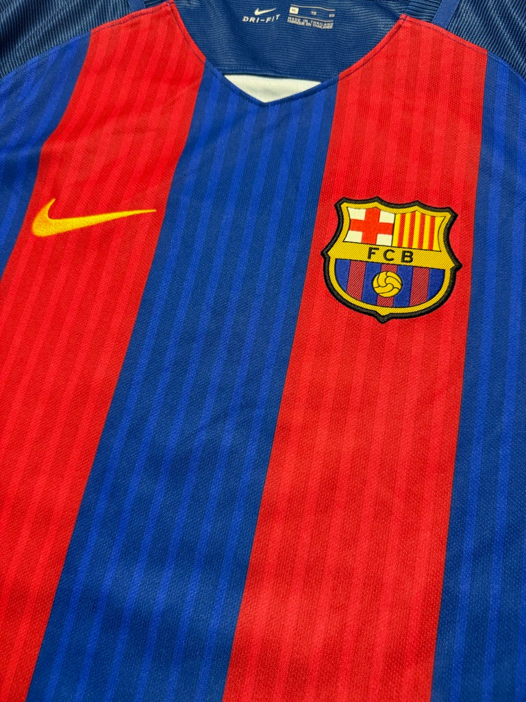 2016/17 FC Barcelona Home Size XL Messi BNWT - label detail