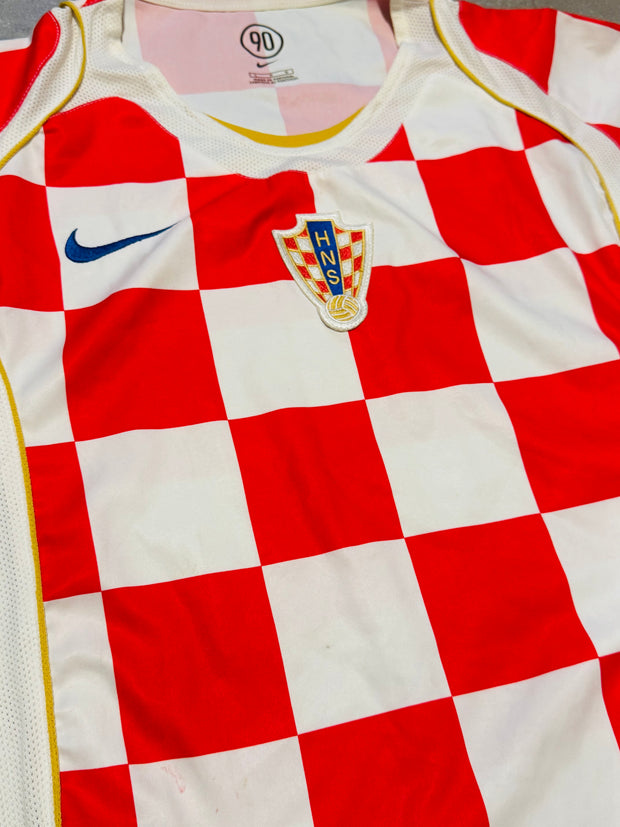 2004/06 Croatia Home Size L BNWT