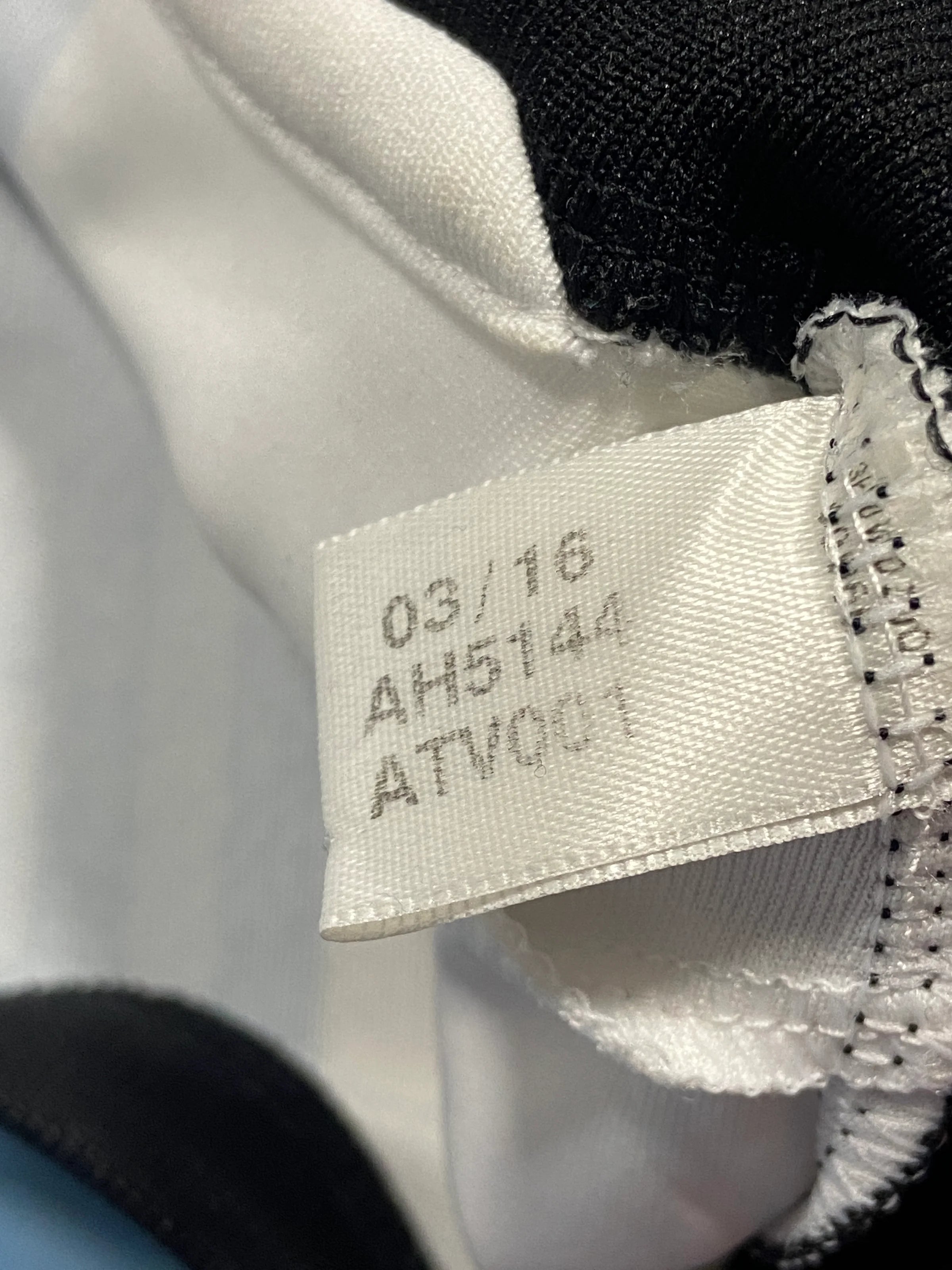 2016/17 Argentina Home Size M Messi - additional view 7